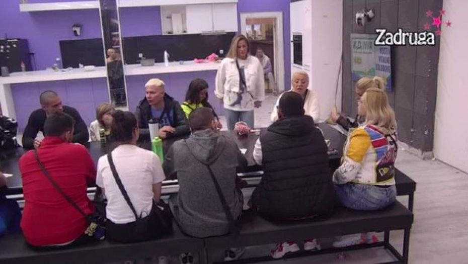 Zvezdan, Ana i Anđela 