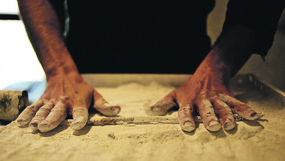 Pravljenje mirisnog tamjana u manastiru Draganac