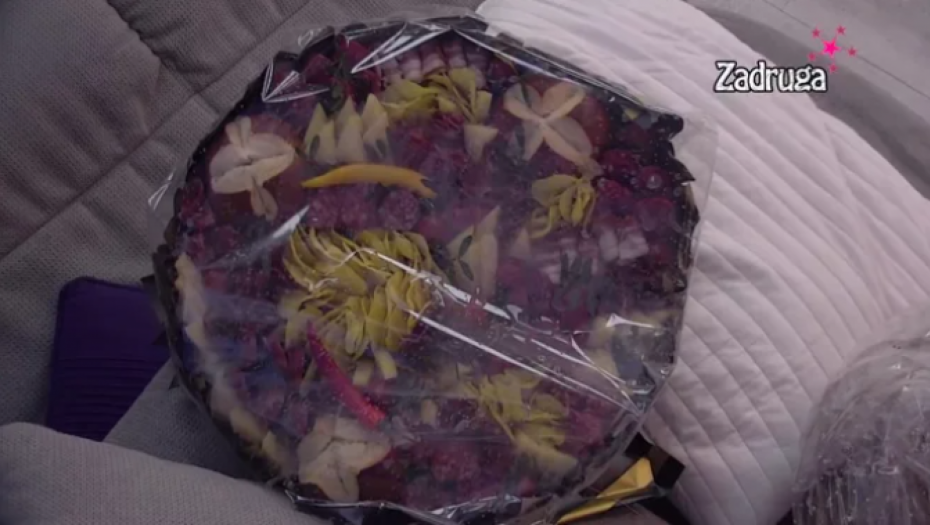 Pokloni za Filipa i Aleksandru