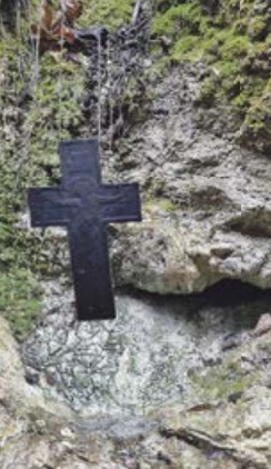 JEDINSTVENI IZVOR! Na Đurđevdan narod hrli u Manastir Gornjak: Lekovite suze Svetog Grigorija