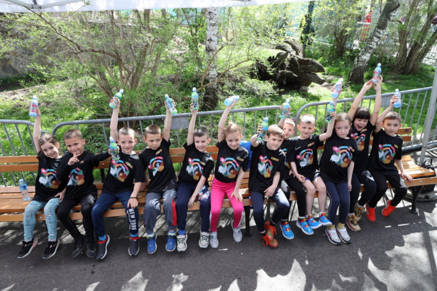 ODRŽAN 27. DEČIJI MARATON NAKON TRI GODINE PAUZE Dušan Slavković izjednačio rekord Dečijeg maratona