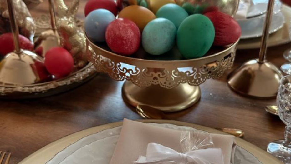 Dekoracija za Uskrs kod Seke Aleksić