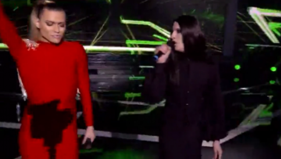 TAKMIČAR IZAŠAO NAŠMINKAN, A TRANSRODNA OSOBA U MINIĆU Haos u Zvezdama Granda, žiri na nogama, ovo do sada nije viđeno! (FOTO)