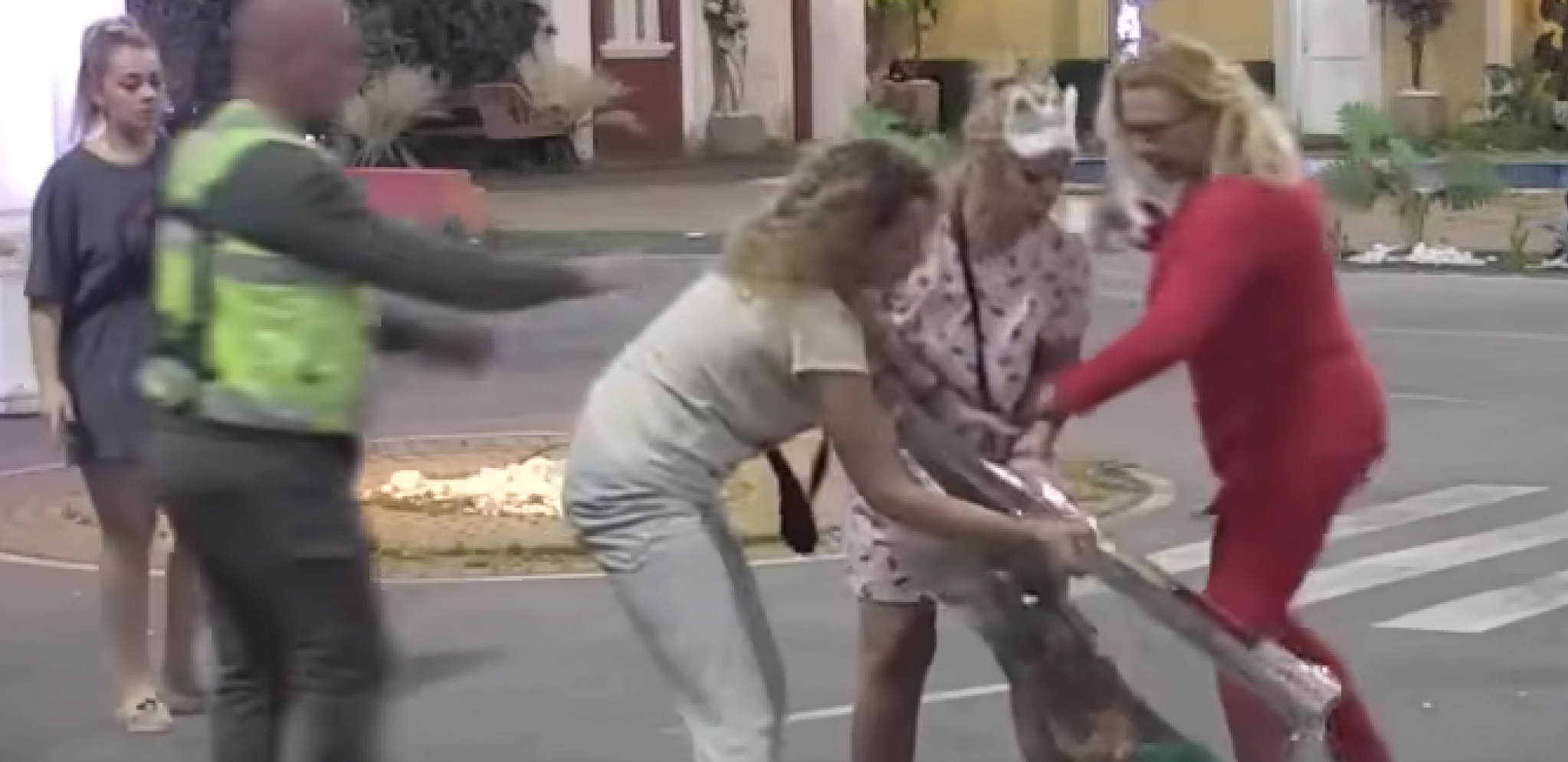 OPŠTI HAOS U ZADRUZI Miljana napravila skandal, bacila celo pečeno prase u jezero, za sve to krivi Zolu (VIDEO)