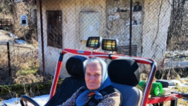 "MA CEPAM LAGANO" Baba Vinka ponovo u akciji, evo šta sada vozi, nepobediva je! (FOTO)