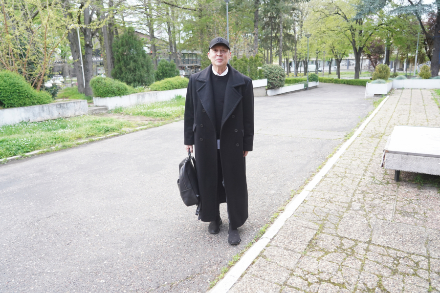 EVO KAKO IZGLEDA KARAMELINA ŽENA! Mnogi su komentarisali da voli isti pol, a on oženio fatalnu crnku! (FOTO)