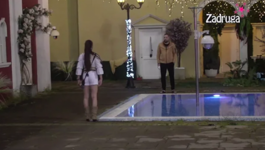 ANĐELA MORBIDNIM PONAŠANJEM DOVELA ZVEZDANA DO TAČKE PUCANJA Slavniću prekipelo, zaurlao na nju, da li je moguće da ovo radi?!