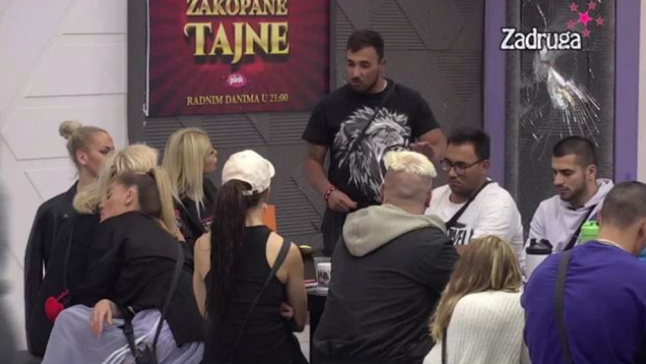 "TAKVOG BRATA NEMAM" Eskalirao sukob Nece i Pece, otkriveno kakav teror zadrugar trpi od svog blizanca