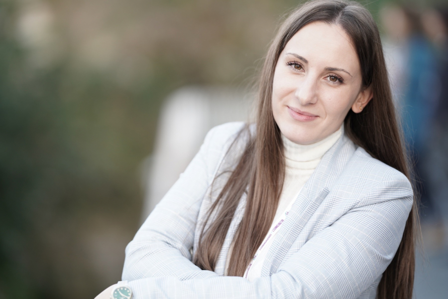 UCENJUJU SE PORNO-SLIKAMA! Srednje škole u Srbiji preplavilo seksualno nasilje, svako drugo dete ugroženo