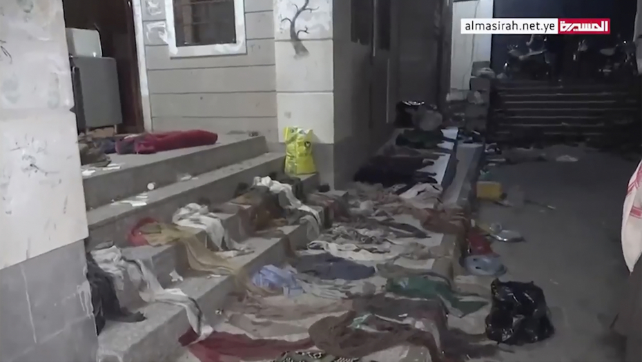 TRAGEDIJA KAKVU SVET NIJE VIDEO Najmanje 85 ljudi poginulo u stampedu u Jemenu! Došli po pomoć, sačekala ih strašna smrt (FOTO)