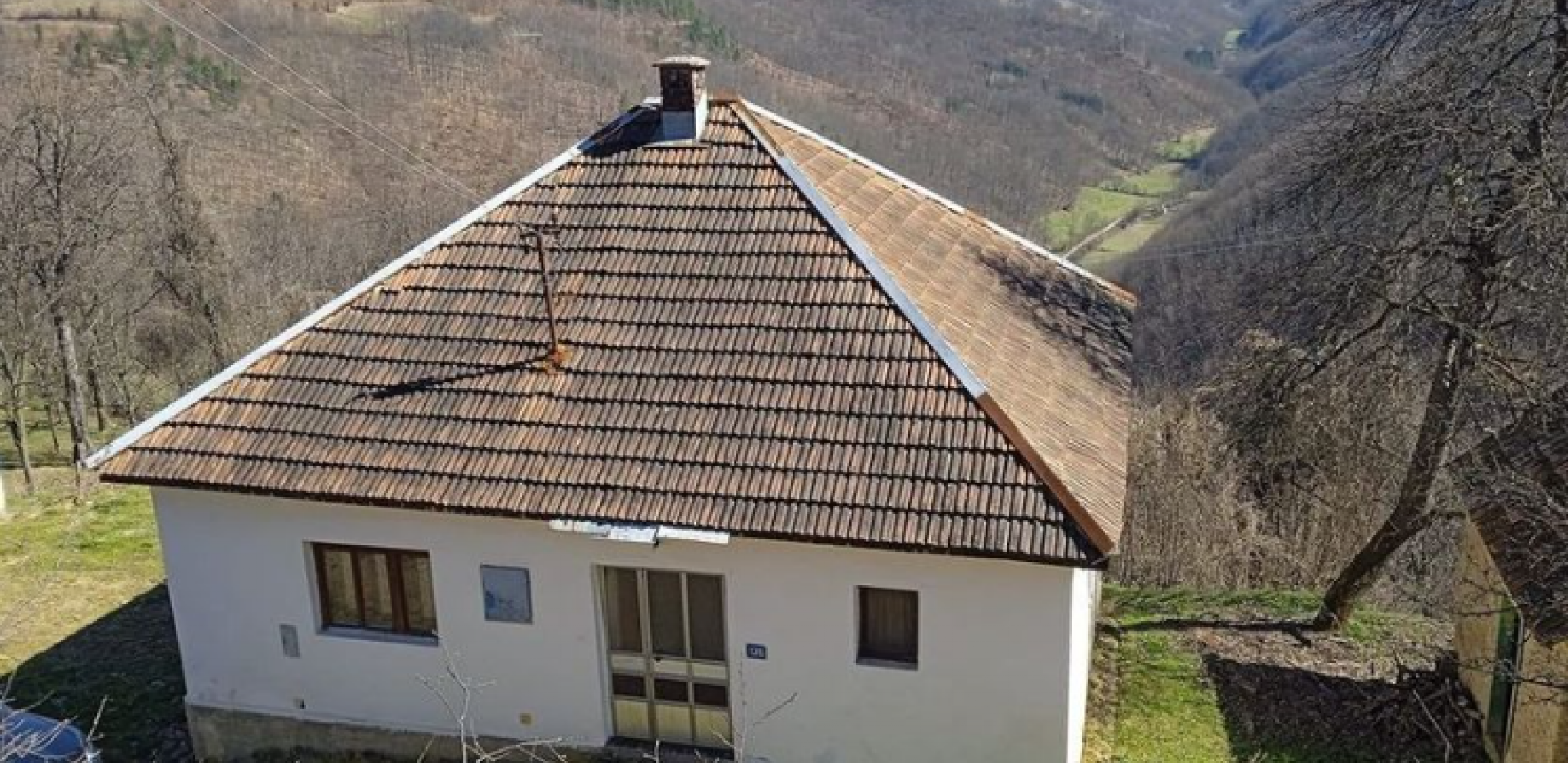 HIT OGLAS U SRBIJI! Prodaje se kuća i plac od 20 ari za samo 12.000 evra!? Ali to nije sve...