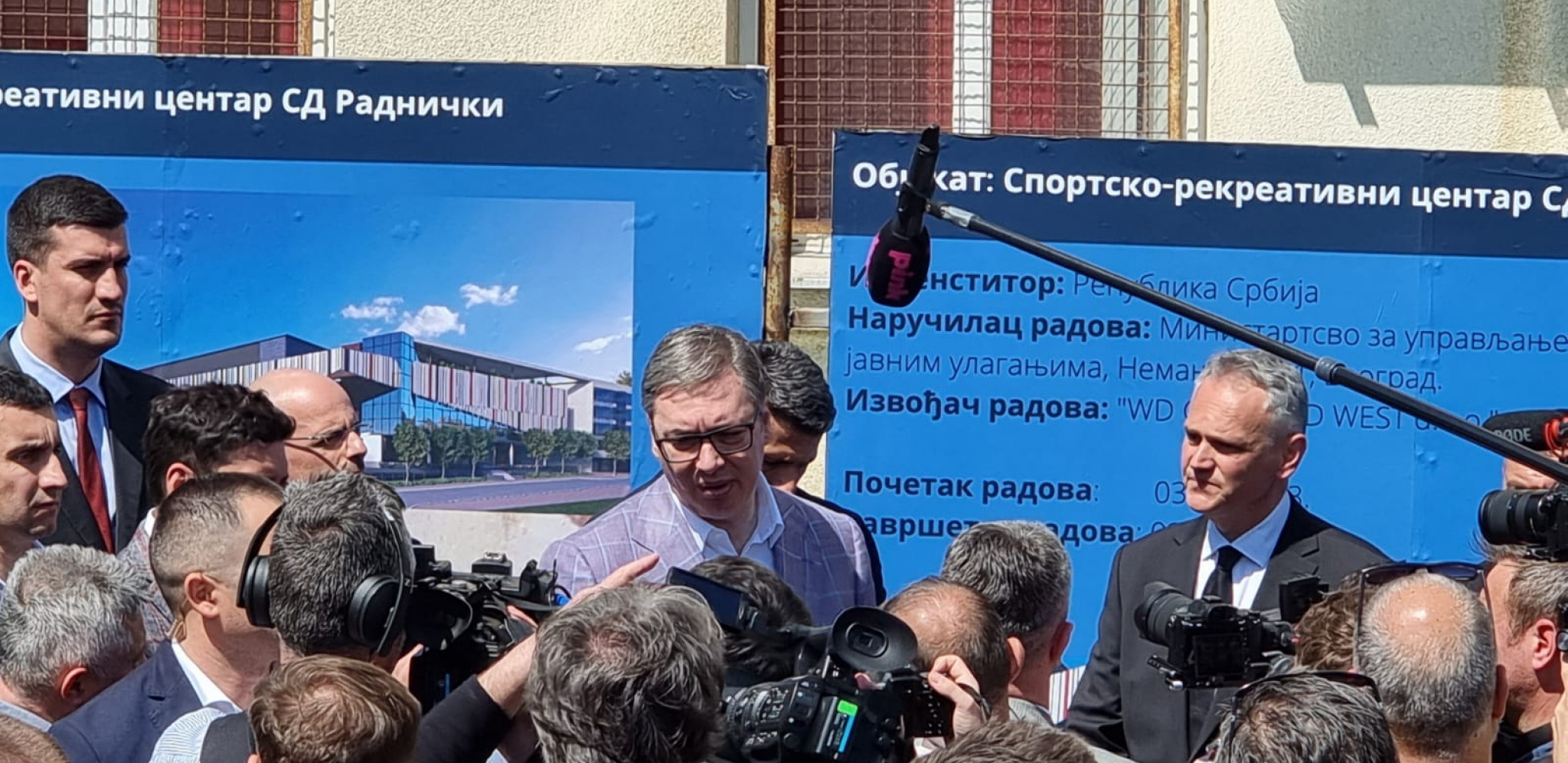 "OVI IZ KVINTE MOGU DA SE DURE KOLIKO HOĆE" Vučić: Kristofer Hil je ozbiljan intelektualac i on razume situaciju