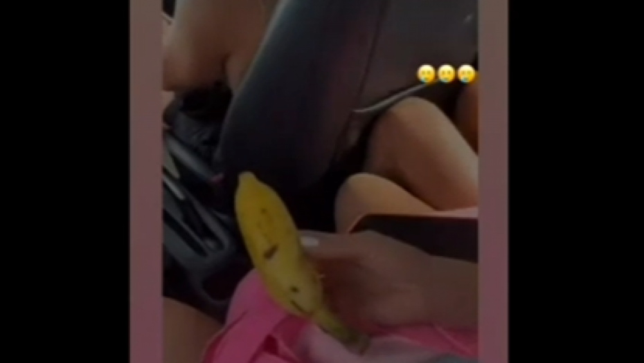 Teodora Džehverović poigrala se sa bananom