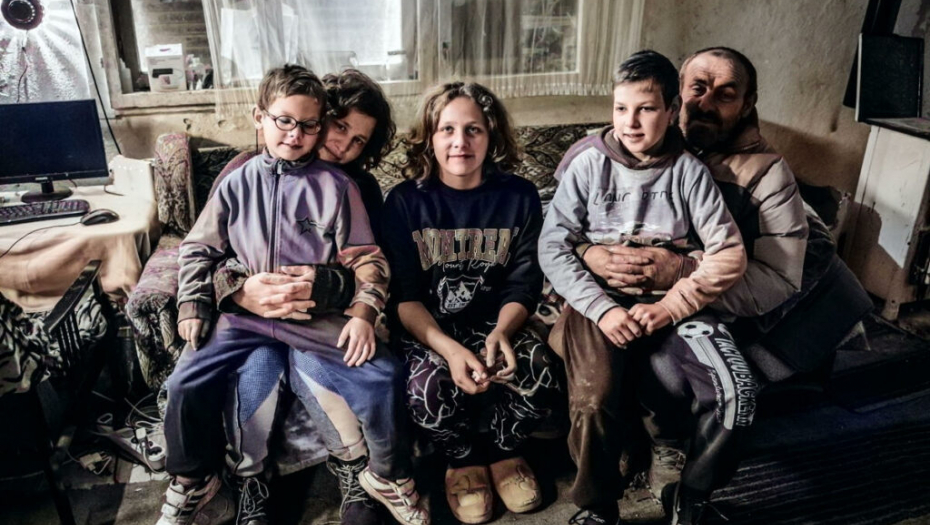 PRVAKINJA U KARATEU ŽIVI BEZ STRUJE I VODE Milojeviće sada pritisla još jedna nevolja, Anđelin brat je oboleo