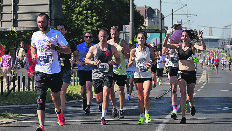 NESTVARNA SCENA U BEOGRADU Maraton nije ni počeo, a već imamo pobednika (VIDEO)