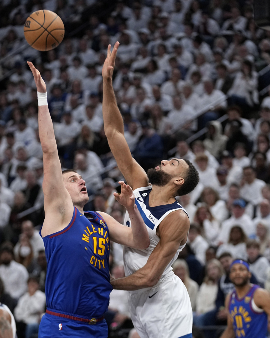 JOKIĆ UPISAO NOVI TRIPL-DABL ZA POBEDU DENVERA Nagetsi na jedan trijumf od polufinala Zapada (VIDEO)