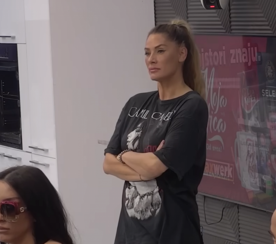 PREVIŠE PRAVA DAJE SEBI Maja ponizila Anđelu i Anu jednim potezom, pa otkrila zašto nemaju hrabrosti da joj se suprostave