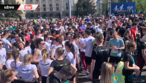 OVO JE SJAJNO Najzanimljiviji kadrovi sa početka 36. Beogradskog maratona (VIDEO)