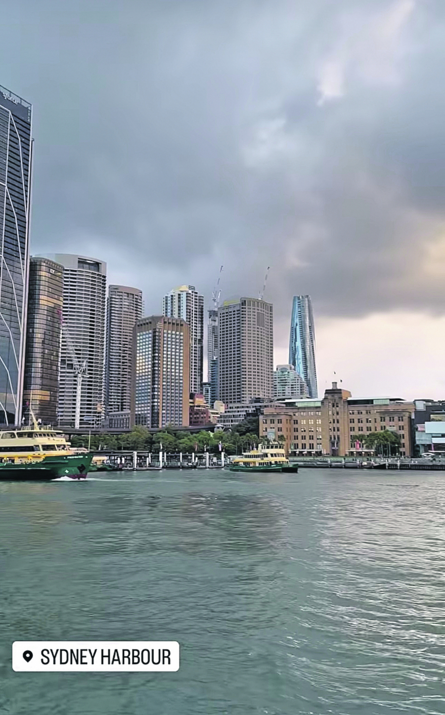 ŠIROKO Grujićeva za avio kartu iskeširala godišnju platu! Od cifre će vas zaboleti glava (FOTO)
