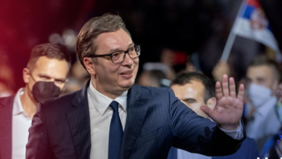 SJENIČANI VOLE VUČIĆA Verujemo predsedniku, sve što je obećao je i ispunio! (VIDEO)
