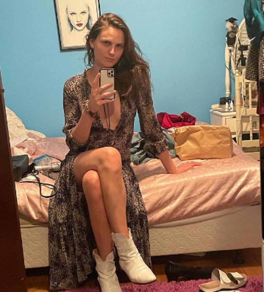 PROMENIO JE POL I SADA VAŽI ZA VANSERIJSKU BOMBETINU Tata ga se odrekao i nikada mu nije oprostio, niko ne može da ga prepozna! (FOTO)