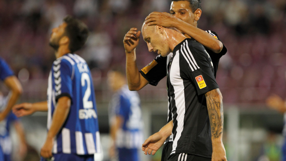 KO JE MOHAMED ZABIJA Došao u Partizan kao velika nada, zbog prijateljstva sa Gadafijem mu pretili smrću, pravio brojne probleme, izbacivali ga iz stana