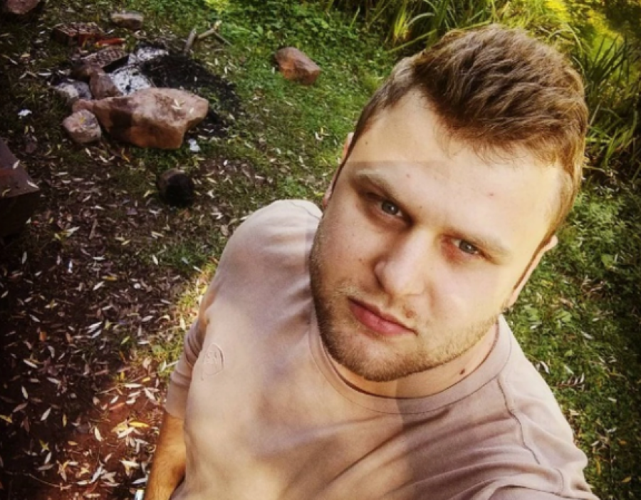 TUGA ZBOG TRAGIČNE SMRTI MLADIĆA NA PETROVARADINSKOJ TVRĐAVI ''Počivaj u carstvu nebeskom, batice moj!''