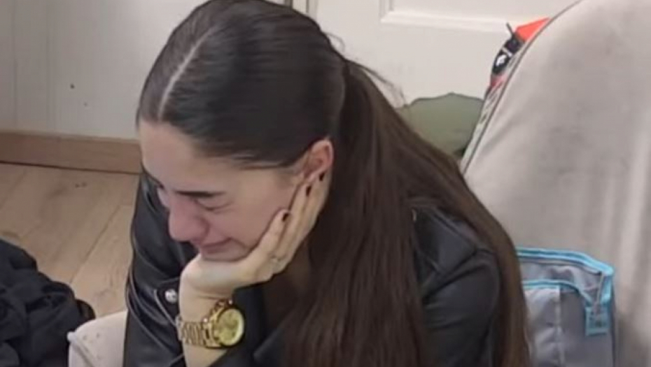 POPADIJA NA STUBU SRAMA! Isplivala stravična istina, evo zbog čega Anđela nije dobila čestitku od najbolje drugarice, sada je sve jasno