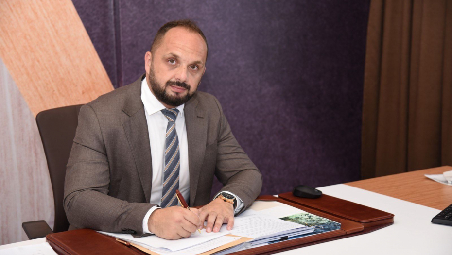 MILAN RADOJEVIĆ: Lažni ministar, Nenad Rašić govori o zloupotrebi Srba, pokušavajući da umanji značaj jasnog odgovora srpskog naroda na represiju režima Aljbina Kurtija