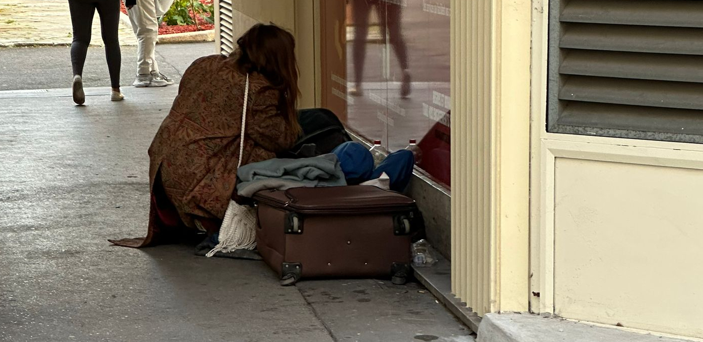 Kada prosjak u Parizu zaplače, dobro pripazite