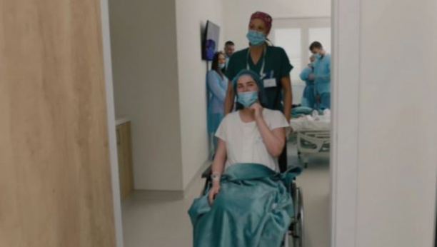 VELJKO BRIŠE SUZE Ovako je protekao porođaj Bogdane Ražnatović, prikazani svi detalji dolaska na svet malog Krstana! (FOTO)