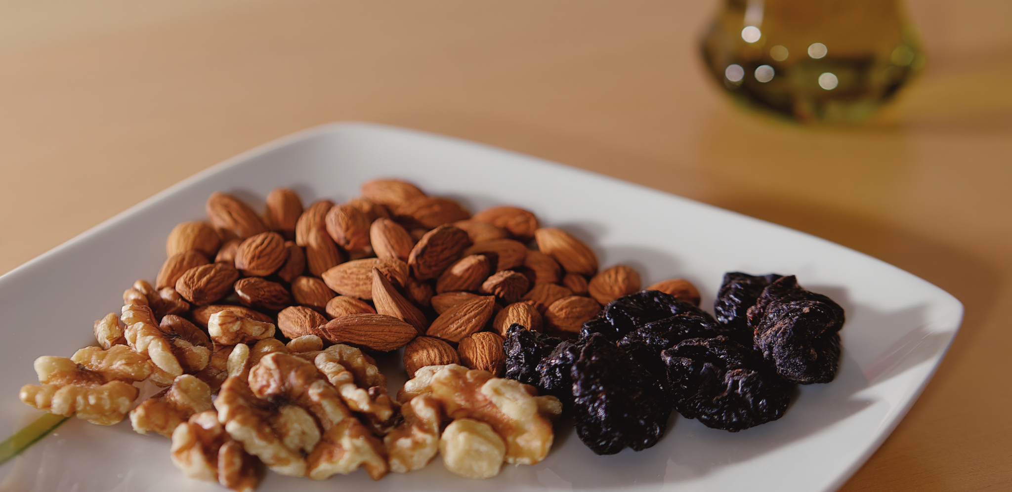 OVE TRI NAMIRNICE OBAVEZNO JEDITE AKO ŽELITE DUGO DA ŽIVITE Stručnjaci otkrili ključne tajne za dugovečnost!