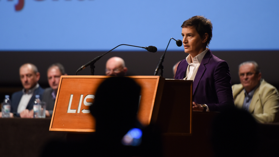 STABILNOST U REGIONU ZAVISI OD DOBRIH ODNOSA BEOGRADA I ZAGREBA Premijerka Brnabić se oglasila nakon skupšttine SNV u Zagrebu