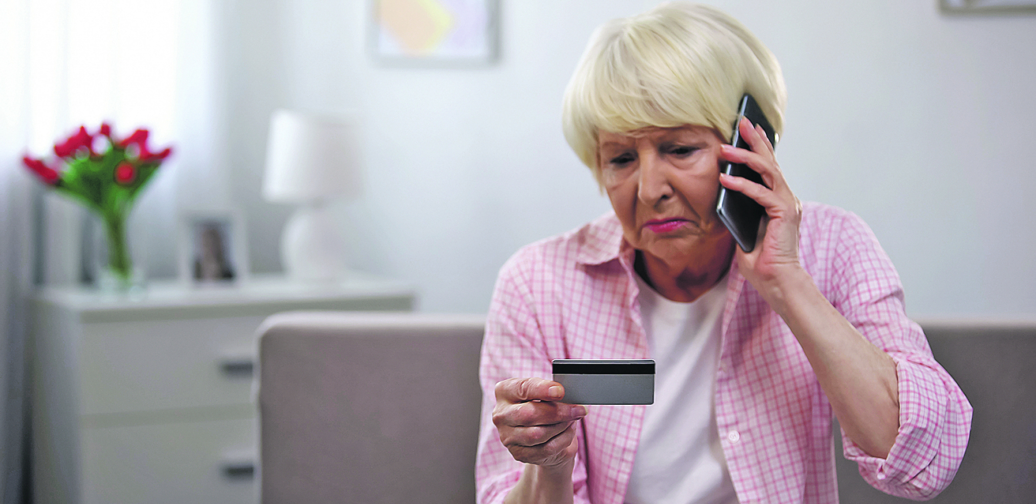 NE NASEDAJTE Pošta Srbije upozorava građane na podmuklu prevaru: Ne otvarajte SMS, cilj je da vam otmu novac!