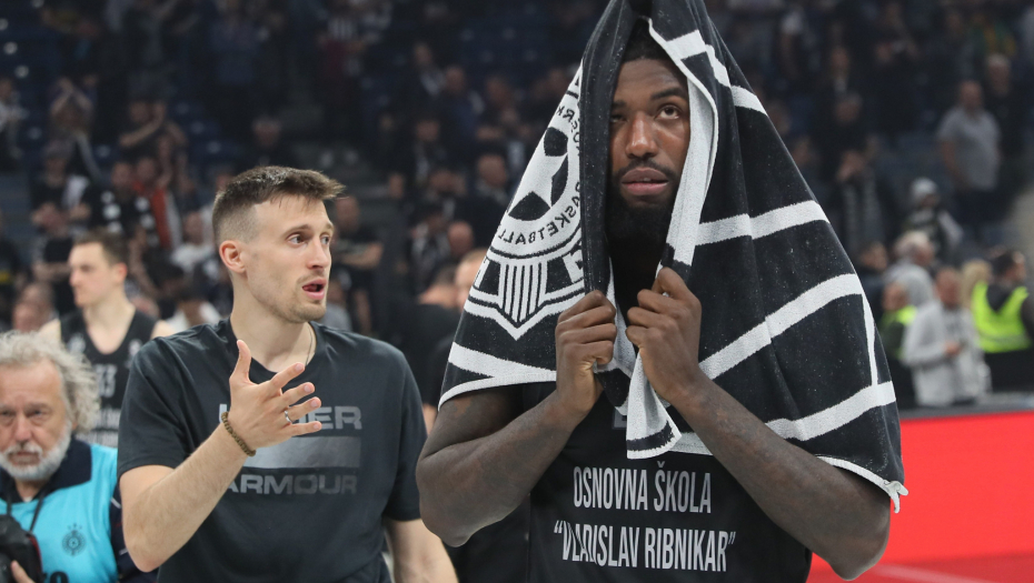 VIDIMO SE U MADRIDU Avramović posle operacije razgalio "grobare" (FOTO)