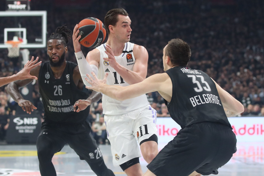 ŠPANCI STRAHUJU OD PARTIZANA Sve je protiv Reala, vraća im se Panter