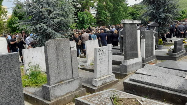 "RODBINA PROBADA PREMINULOG U PETU" Morbidni srpski običaj koji se još neguje u ruralnijim krajevima ledi krv u žilama