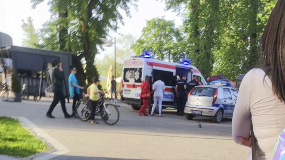 ŽENA STAJALA NA MOSTU I VIKALA DA ĆE SKOČITI U REKU Drama na Gradskoj plaži u centru Čačka (FOTO)