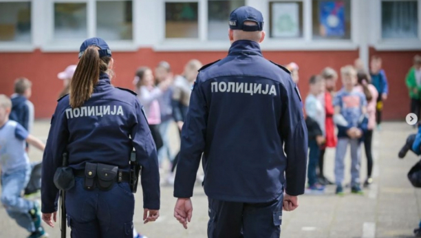 UHAPŠEN TINEJDŽER Prijavio da je u beogradskoj školi postavljena bomba