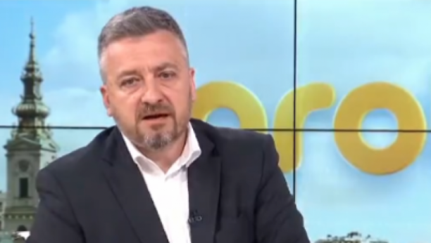 LEŠINARSKI SKUP KRVOPIJA Proteste "protiv nasilja" hvali čovek koji bi neistomišljenike trpao u logore! (VIDEO)