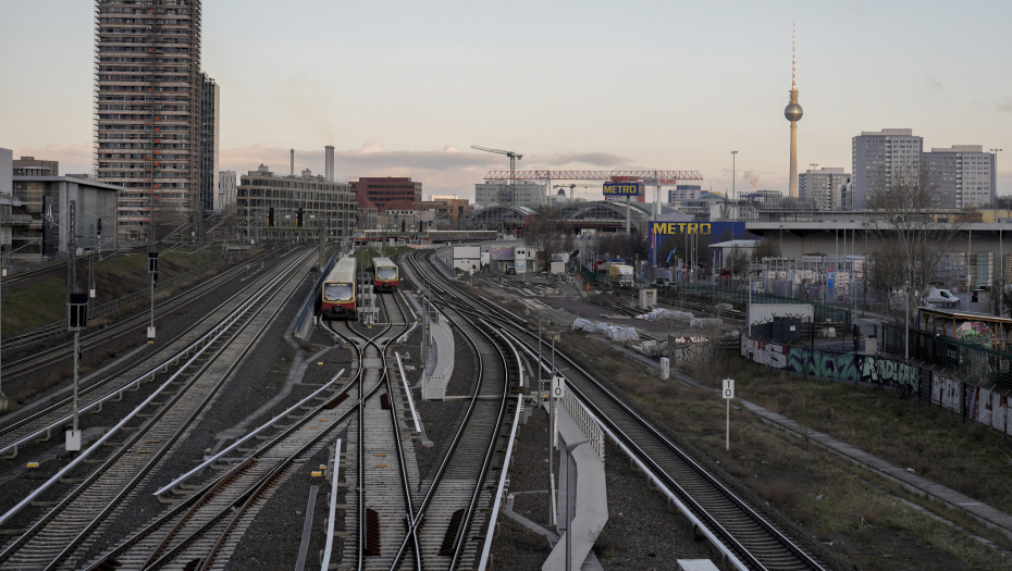 ŠTRAJKOVI U NEMAČKOJ NE PRESTAJU Obustava rada će početi u 20 časova u nedelju