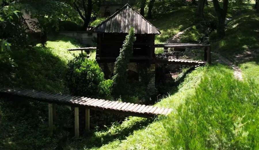 ČUVALI STOKU KRAJ IKONOSTASA Manastir Velika Remeta na Fruškoj gori, u prošlosti doživeo je velika razaranja, a danas je hram za primer (FOTO)