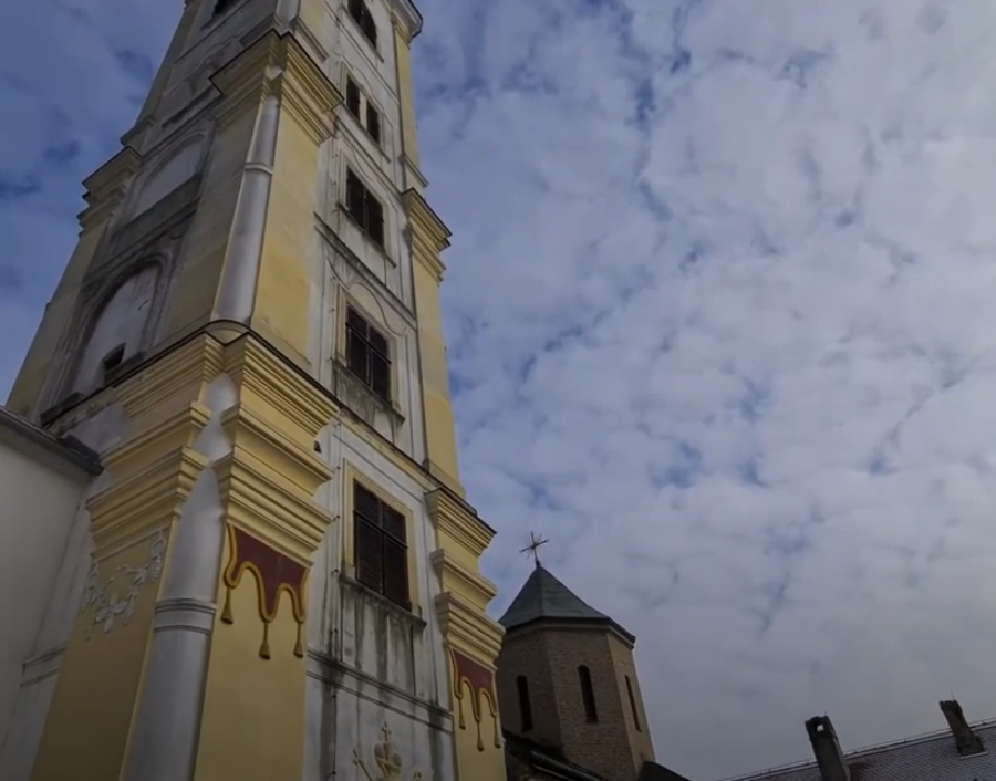 ČUVALI STOKU KRAJ IKONOSTASA Manastir Velika Remeta na Fruškoj gori, u prošlosti doživeo je velika razaranja, a danas je hram za primer (FOTO)