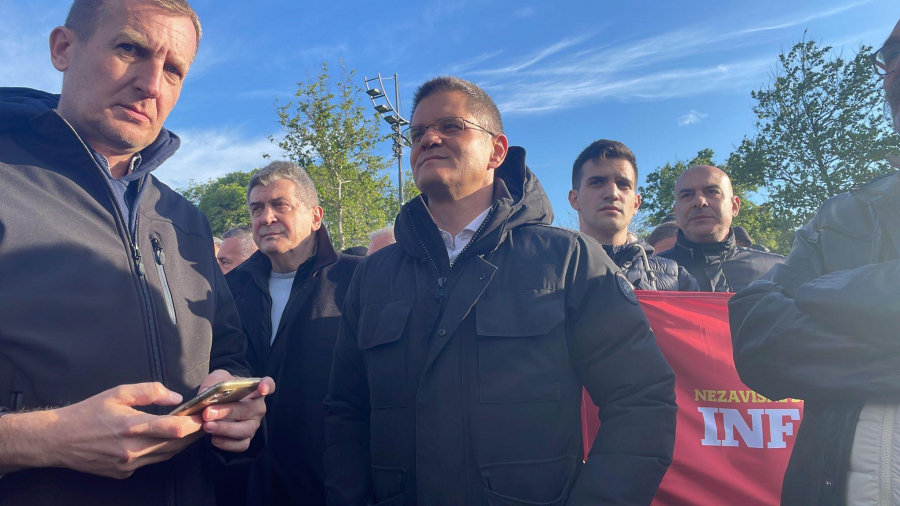 LEŠINARSKO JATO Belosvetski lopov, teret prošlosti i onaj koji traži žrtve, zajedno protiv Srbije (FOTO)