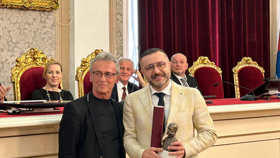 DODELJENA PRIZNANJA KAPETAN MIŠA ANASTASIJEVIĆ:  Dvostruki laureat Davor J. Korčok, generalni direktor kompanije AbelaPharm