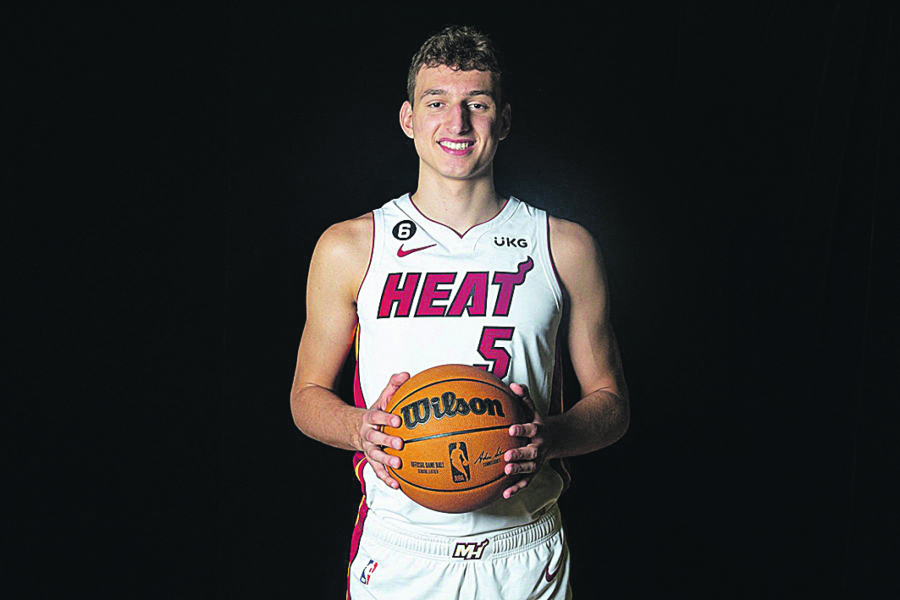 NBA ŠOU-TAJM! Zapad čeka finale pre finala, Džoker na Kralja, Srbina na Amera...