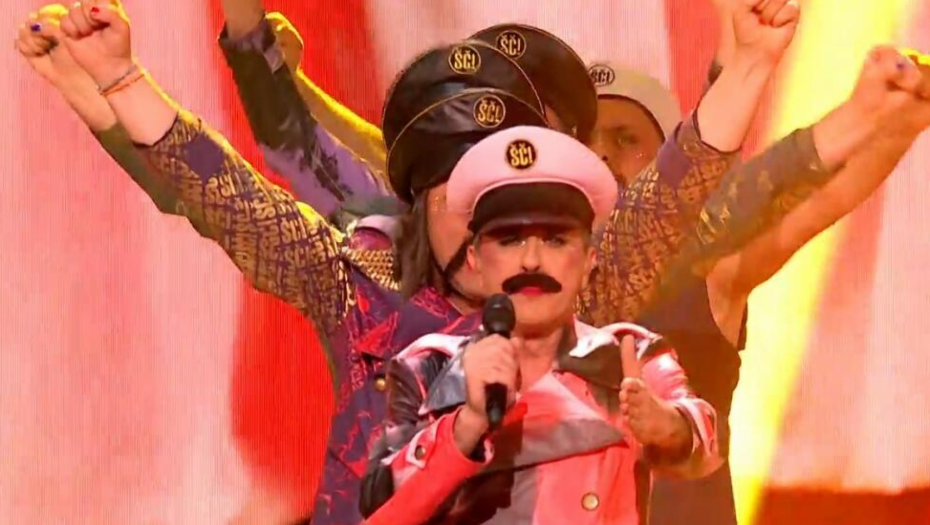 HRVATI PONOVO ŠOKIRALI Skandalozni nastup izazvao opšti haos, skinuli se u donji veš, a ovo odzvanja arenom! (VIDEO)