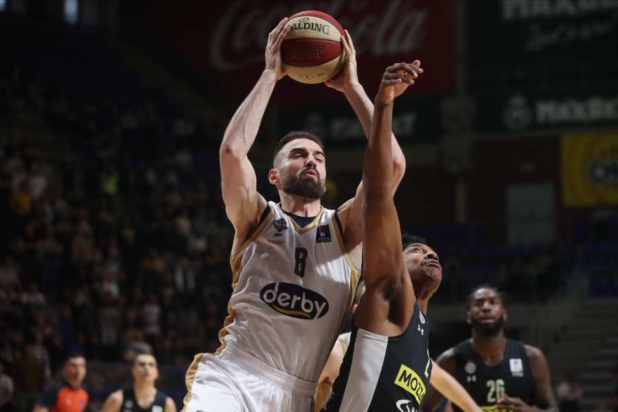 BLAMAŽA CRNO-BELIH U PIONIRU Studentski centar odigrao vanserijsku partiju, napravio mega iznenađenje i srušio Partizan u prvom meču četvrtfinala ABA lige