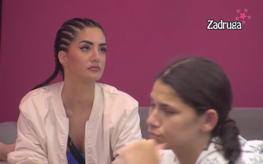 OVO JE DOKAZ DA JE ANĐELA PREVARILA ČITAVU NACIJU Sve izašlo na videlo, propašće u zemlju kada sazna! (FOTO)