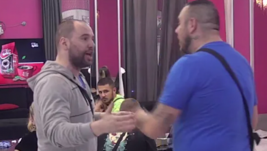 FILIP CAR UNIŠTIO ZVEZDANA Zadrugari se preokrenuli protiv Slavnića, a onda ga Ana dokrajčila, nastao haos! (VIDEO)